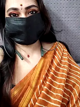 Snapshot of Cutie_nila26 chatting on 11/12/25, 05:30 Cutie nila26 online show from 11/12/25, 05:30