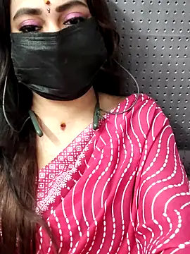 Snapshot of Cutie_nila26 chatting on 11/13/25, 06:01 Cutie nila26 online show from 11/13/25, 06:01