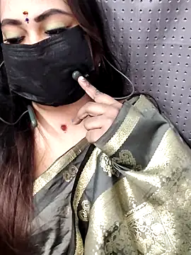 Snapshot of Cutie_nila26 chatting on 11/14/25, 06:12 Cutie nila26 online show from 11/14/25, 06:12