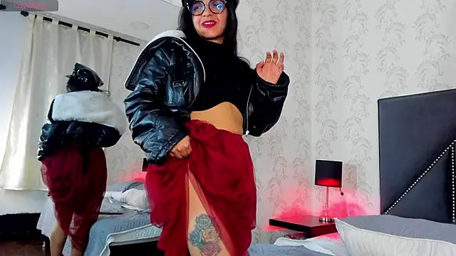 Snapshot of white_leti chatting on 10/31/25, 10:22 white leti online show from 10/31/25, 10:22