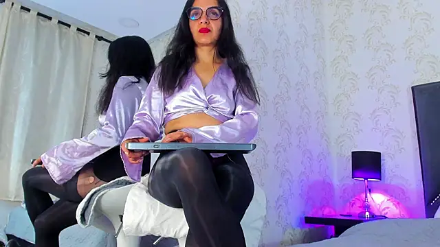 Snapshot of white_leti chatting on 11/22/25, 11:26 white leti online show from 11/22/25, 11:26