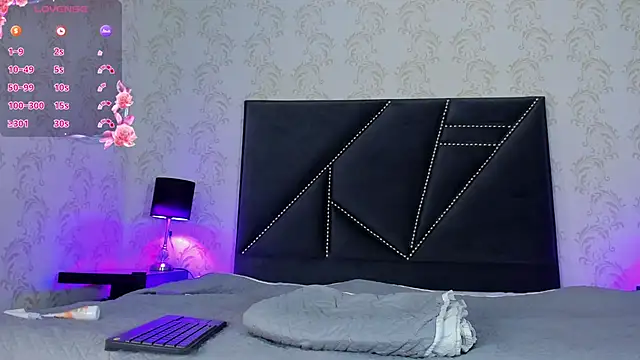 Snapshot of white_leti chatting on 11/28/25, 10:45 white leti online show from 11/28/25, 10:45