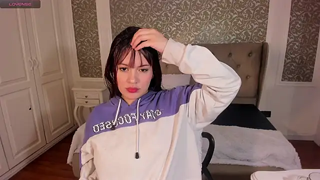 Jolie price online show from 12/05/25, 03:26