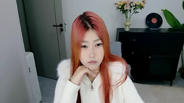 xiaouli online show from 10/17/25, 01:53