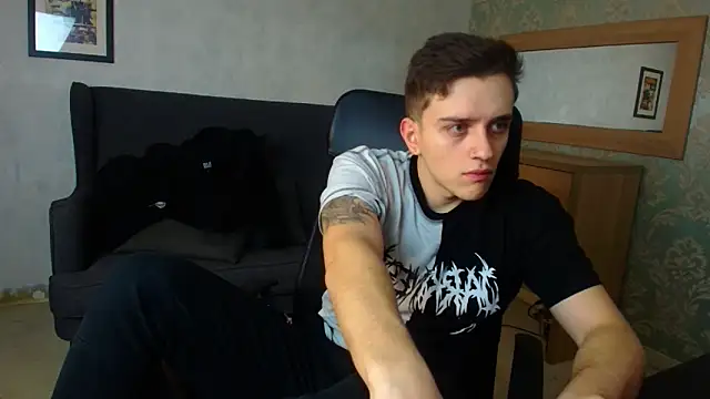 Snapshot of FelixStarkk chatting on 12/04/25, 04:55 FelixStarkk online show from 12/04/25, 04:55