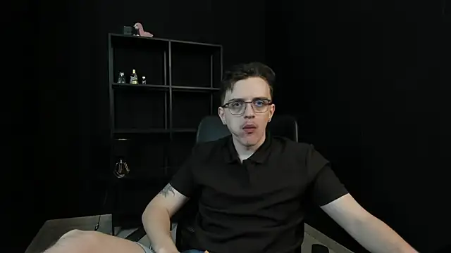 FelixStarkk online show from 05/12/26, 05:26