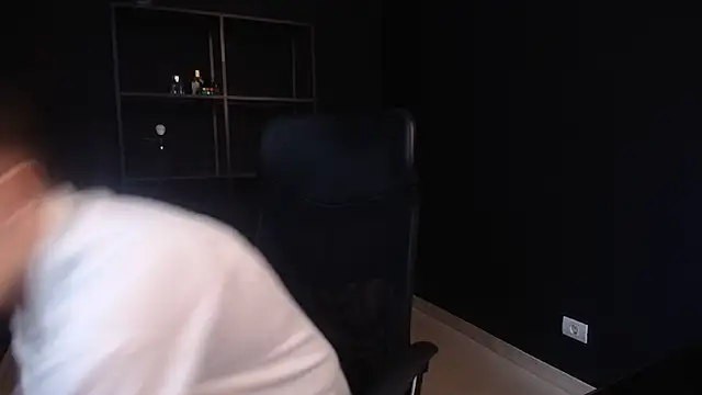 FelixStarkk online show from 06/15/26, 04:47