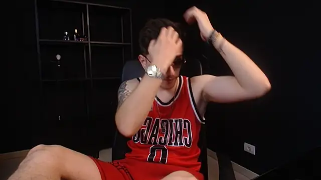 FelixStarkk online show from 06/18/26, 03:18