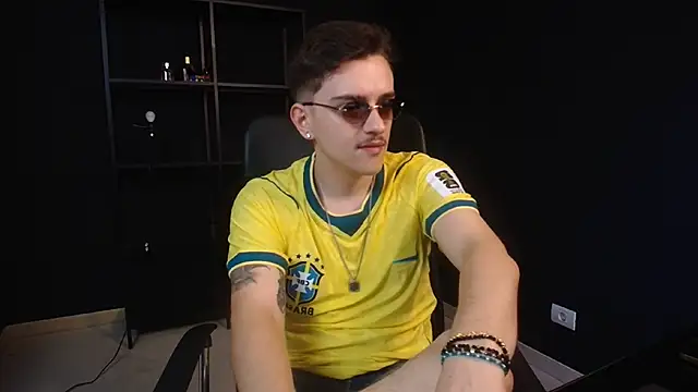 FelixStarkk online show from 06/26/26, 05:01