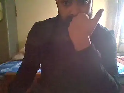 Snapshot of harish_x chatting on 11/25/25, 04:34 harish x online show from 11/25/25, 04:34