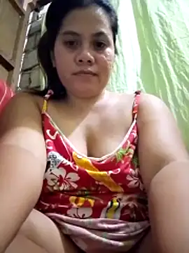 Snapshot of phoenix_1994 chatting on 11/21/25, 11:42 phoenix 1994 online show from 11/21/25, 11:42