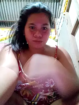 Snapshot of phoenix_1994 chatting on 12/20/25, 08:38 phoenix 1994 online show from 12/20/25, 08:38