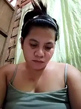 Snapshot of phoenix_1994 chatting on 01/18/26, 06:17 phoenix 1994 online show from 01/18/26, 06:17
