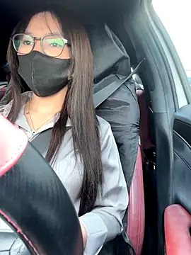 Linh 2004 online show from 10/08/25, 07:06