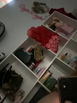 -Linaa- online show from 09/10/25, 01:11