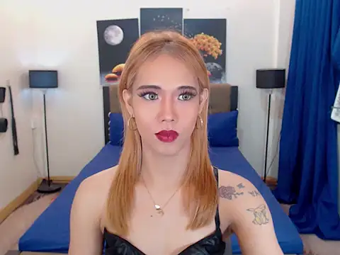 Snapshot of PreciousAmore chatting on 10/03/25, 10:34 PreciousAmore online show from 10/03/25, 10:34