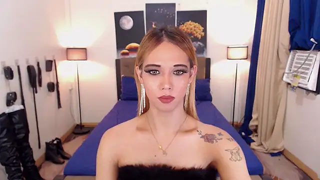 PreciousAmore online show from 12/17/25, 02:06