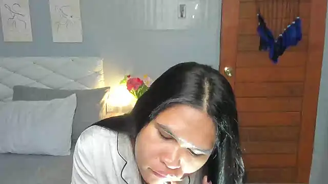 AlianaBlair online show from 09/13/25, 01:00