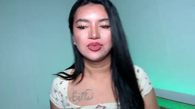 thinker belle online show from 10/22/25, 03:23