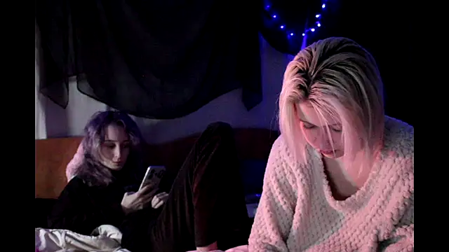 Avny Loki online show from 10/06/25, 01:58