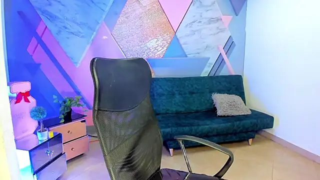 keytinthomson  online show from 09/23/25, 07:17