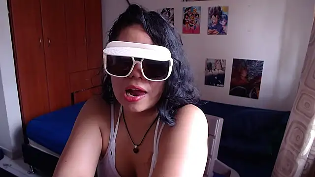 saenz eymi online show from 09/18/25, 07:05