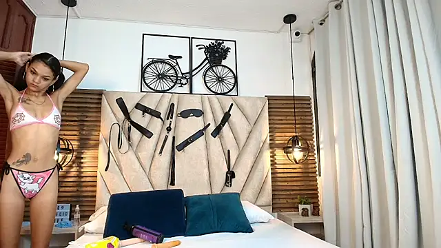 Cinthiabaker online show from 11/25/25, 11:43