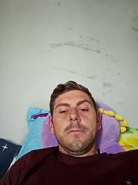 Alex-andru88 online show from 10/05/25, 01:53