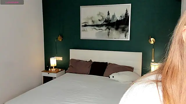 Snapshot of EditaBand chatting on 11/03/25, 07:15 EditaBand online show from 11/03/25, 07:15