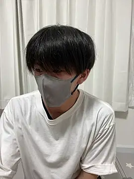 Snapshot of otouhu76 chatting on 09/13/25, 02:39 otouhu76 online show from 09/13/25, 02:39