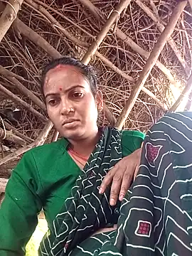 Snapshot of Hot_chinkiji chatting on 09/19/25, 09:00 Hot chinkiji online show from 09/19/25, 09:00