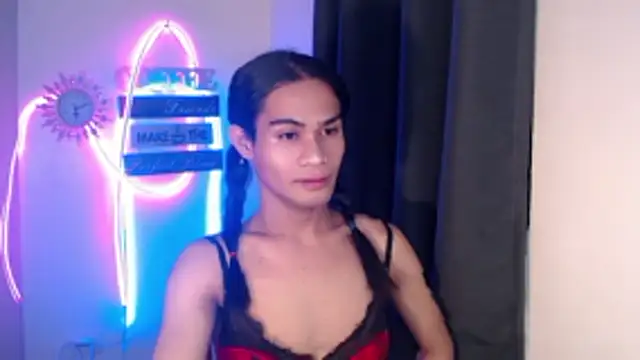 bellalot online show from 10/13/25, 03:23