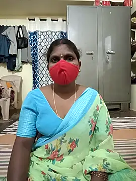 Snapshot of Nrl69 chatting on 10/16/25, 03:35 Nrl69 online show from 10/16/25, 03:35