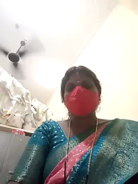 Snapshot of Nrl69 chatting on 10/17/25, 07:55 Nrl69 online show from 10/17/25, 07:55