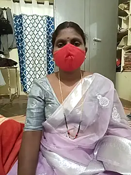 Snapshot of Nrl69 chatting on 10/24/25, 04:36 Nrl69 online show from 10/24/25, 04:36