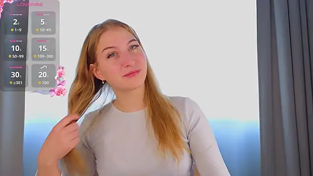 Snapshot of LorettaGladman chatting on 09/13/25, 04:12 LorettaGladman online show from 09/13/25, 04:12