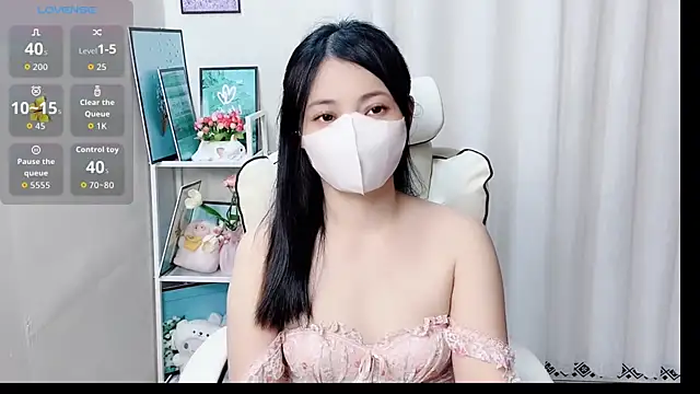 phuongnhi  online show from 05/16/26, 10:36