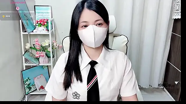 phuongnhi  online show from 07/25/26, 03:04