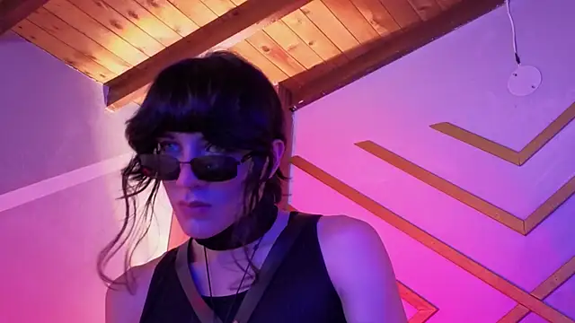 devils cry online show from 09/20/25, 03:40