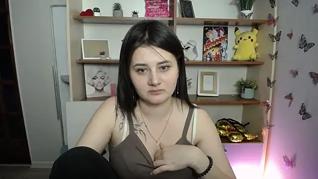 Katrin kiss  online show from 05/24/26, 12:21