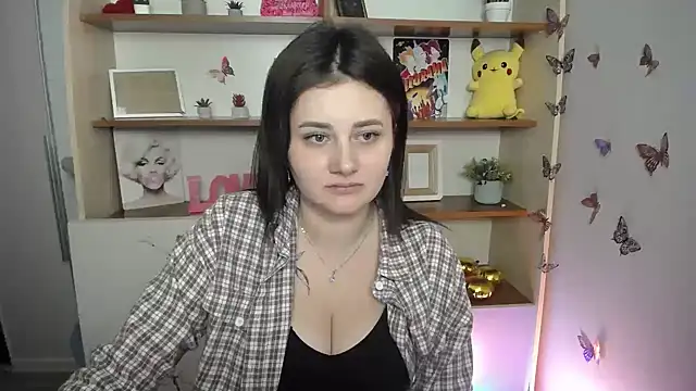 Katrin kiss  online show from 06/11/26, 12:47