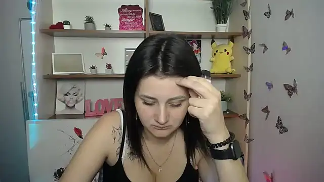 Katrin kiss  online show from 07/28/26, 12:48