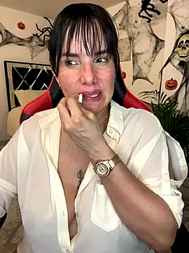 carol cruz133 online show from 10/29/25, 11:28