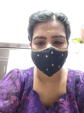 Snapshot of Tamil-Meenu12 chatting on 01/19/26, 04:49 Tamil-Meenu12 online show from 01/19/26, 04:49