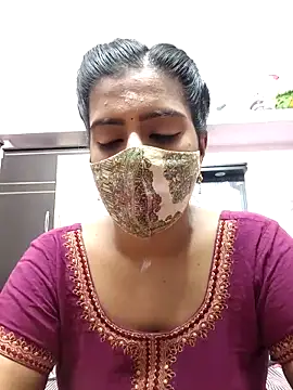 Snapshot of Tamil-Meenu12 chatting on 02/02/26, 06:56 Tamil-Meenu12 online show from 02/02/26, 06:56