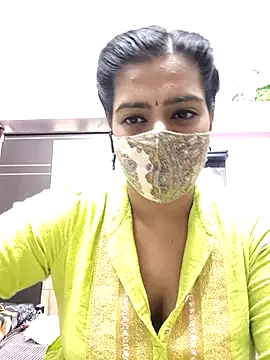 Snapshot of Tamil-Meenu12 chatting on 02/18/26, 06:53 Tamil-Meenu12 online show from 02/18/26, 06:53