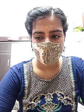 Snapshot of Tamil-Meenu12 chatting on 02/27/26, 05:40 Tamil-Meenu12 online show from 02/27/26, 05:40