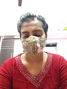 Snapshot of Tamil-Meenu12 chatting on 03/10/26, 07:24 Tamil-Meenu12 online show from 03/10/26, 07:24