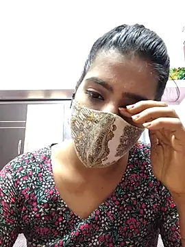 Snapshot of Tamil-Meenu12 chatting on 03/12/26, 06:08 Tamil-Meenu12 online show from 03/12/26, 06:08