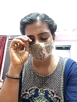 Snapshot of Tamil-Meenu12 chatting on 04/22/26, 10:06 Tamil-Meenu12 online show from 04/22/26, 10:06